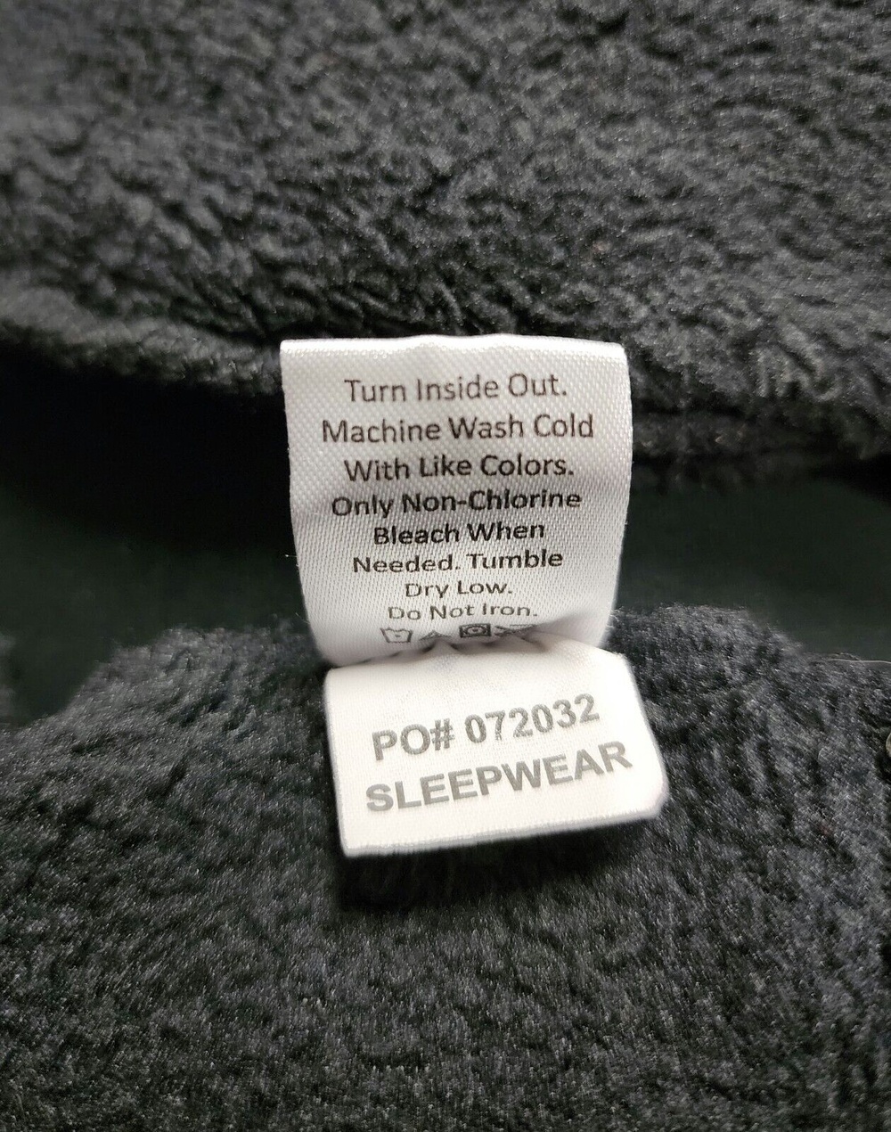 Friends TV Show Womens Sleepwear Fleece Hoodie Sweatshirt Black Pullover Size XS - Picture 9 of 9